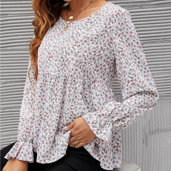 Floral Scoop Neck Peplum Blouse - Picture 3 of 8